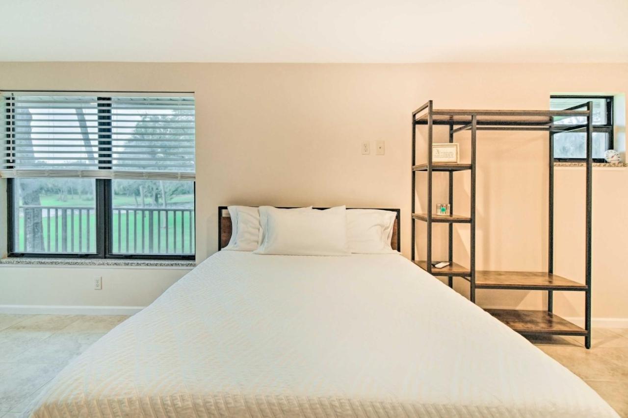 Sleek Largo Studio With Pond Less Than 7 Mi To Beach! Exterior photo