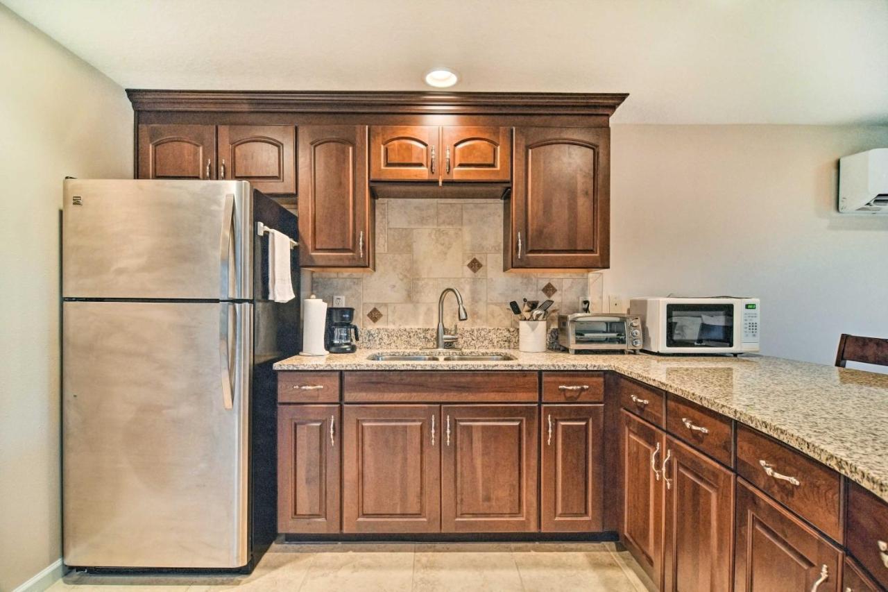 Sleek Largo Studio With Pond Less Than 7 Mi To Beach! Exterior photo